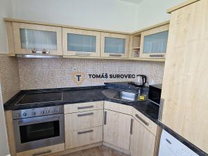 Pronájem bytu 1+kk, Zlín, Březnická, 38 m2