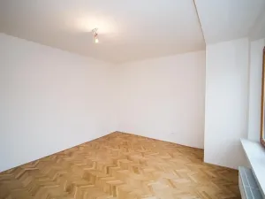 Pronájem bytu 3+1, Praha - Vršovice, Volyňská, 91 m2