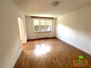 Pronájem bytu 2+kk, Plzeň, Zelená, 40 m2