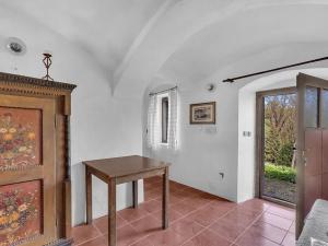 Prodej rodinného domu, Meziměstí, 300 m2