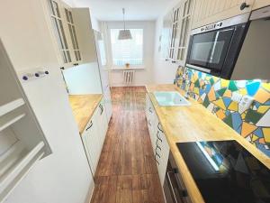 Pronájem bytu 3+1, Praha - Bohnice, Katovická, 65 m2
