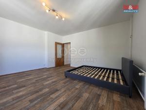 Pronájem bytu 1+1, Nejdek, sídliště 9. května, 43 m2