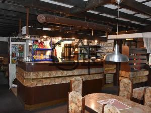 Prodej restaurace, Pardubice, Gagarinova, 254 m2