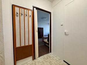 Pronájem bytu 1+kk, Pardubice, Brožíkova, 38 m2