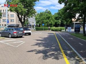 Pronájem obchodního prostoru, Pardubice, Palackého třída, 585 m2