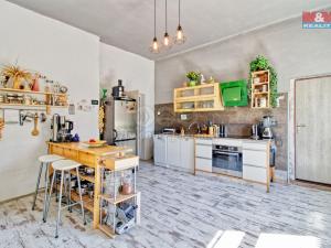 Prodej rodinného domu, Měcholupy - Želeč, 250 m2