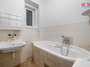 Prodej bytu 3+kk, Praha - Holešovice, Osadní, 74 m2