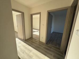 Prodej bytu 3+1, Znojmo, Gagarinova, 75 m2