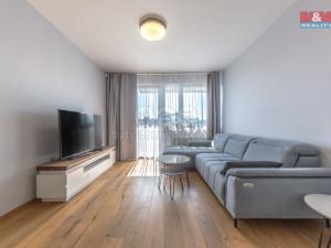 Pronájem bytu 3+kk, Praha - Hostavice, U Hostavického potoka, 69 m2