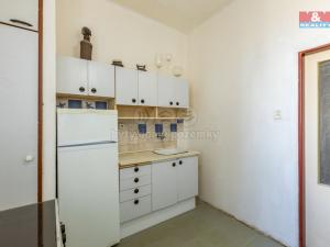 Prodej bytu 2+1, Rakovník, Vrchlického nám., 51 m2