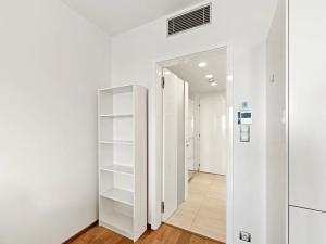 Pronájem bytu 1+kk, Praha - Žižkov, Olšanská, 34 m2