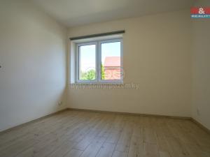 Prodej obchodního prostoru, Ostrava - Muglinov, Bohumínská, 142 m2