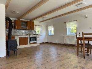 Prodej rodinného domu, Šluknov, Fibichova, 200 m2
