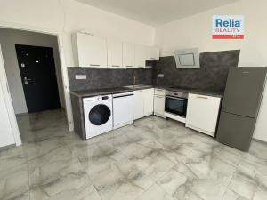 Pronájem bytu 2+kk, Liberec, Pazderkova, 42 m2