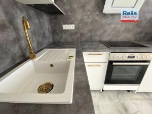 Pronájem bytu 2+kk, Liberec, Pazderkova, 42 m2