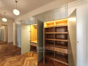 Pronájem bytu 2+1, Praha - Nové Město, Růžová, 104 m2