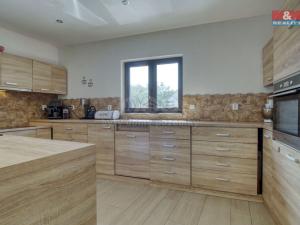 Prodej rodinného domu, Tymákov, 151 m2