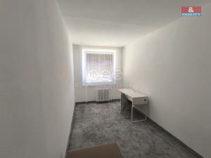 Pronájem bytu 3+1, Ústí nad Labem, V Oblouku, 71 m2