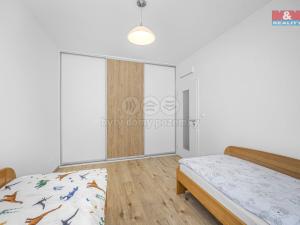 Prodej bytu 3+kk, Praha - Dolní Počernice, Černodolská, 64 m2