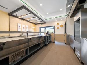 Prodej obchodního prostoru, Říčany, Černokostelecká, 96 m2
