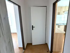 Pronájem bytu 2+kk, Děčín, Jiskrova, 32 m2