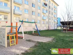 Pronájem bytu 2+1, Milovice, Spojovací, 43 m2