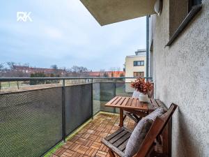Prodej bytu 3+kk, Praha - Dubeč, Nad mlýnským potokem, 77 m2