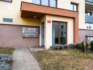 Prodej bytu 3+kk, Praha - Dubeč, Nad mlýnským potokem, 77 m2