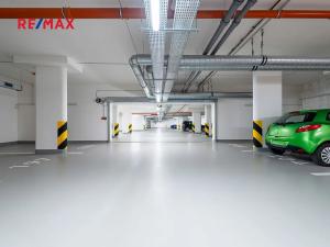 Pronájem bytu 1+kk, Praha - Hloubětín, Poděbradská, 33 m2