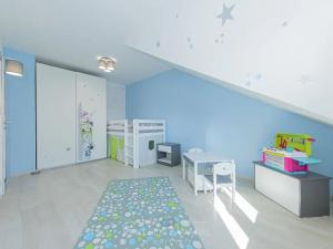 Prodej vily, Praha - Suchdol, Osvobození, 314 m2