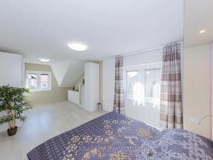 Prodej vily, Praha - Suchdol, Osvobození, 314 m2