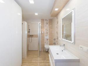 Prodej vily, Praha - Suchdol, Osvobození, 314 m2