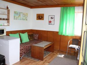 Prodej chaty, Zlín, Hradská, 32 m2