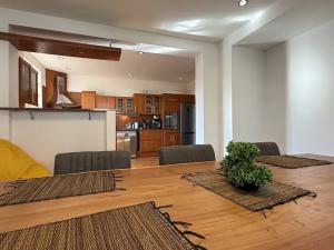 Prodej rodinného domu, Hradec Králové, Voborníkova, 258 m2