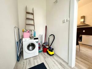 Pronájem bytu 4+1, Praha - Nové Město, Ječná, 155 m2