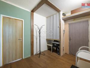Prodej bytu 2+1, Krupka - Bohosudov, Komenského, 61 m2