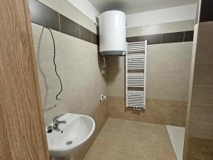 Pronájem bytu 1+kk, Chlumec nad Cidlinou, 36 m2