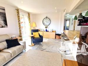 Prodej bytu 3+kk, Manilva, Španělsko, 88 m2