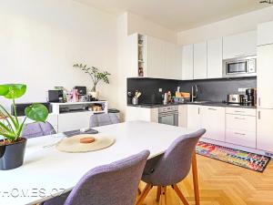 Pronájem bytu 2+1, Praha - Vinohrady, Sobotecká, 64 m2