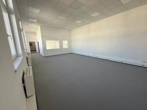 Pronájem skladu, Krnov, 9. května, 94 m2