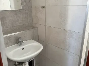 Pronájem skladu, Krnov, 9. května, 94 m2