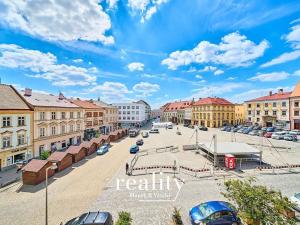 Pronájem kanceláře, Znojmo, Horní náměstí, 120 m2
