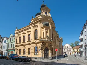 Pronájem kanceláře, Hradec Králové, Tomkova, 1600 m2