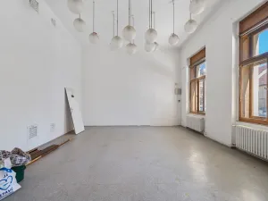 Pronájem kanceláře, Hradec Králové, Tomkova, 1600 m2