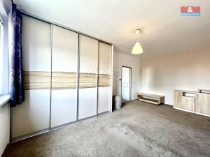 Pronájem bytu 2+1, Zlín - Malenovice, třída Svobody, 58 m2