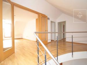 Pronájem bytu 4+1, Praha - Vinohrady, Nitranská, 110 m2