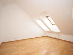 Pronájem bytu 4+1, Praha - Vinohrady, Nitranská, 110 m2