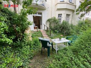 Pronájem bytu 1+kk, Praha - Vinohrady, Na zájezdu, 25 m2