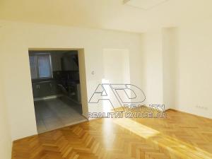 Pronájem bytu 2+1, České Budějovice, Heydukova, 63 m2