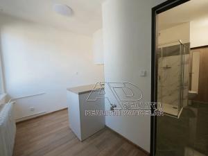 Pronájem bytu 2+1, České Budějovice, Třebízského, 64 m2